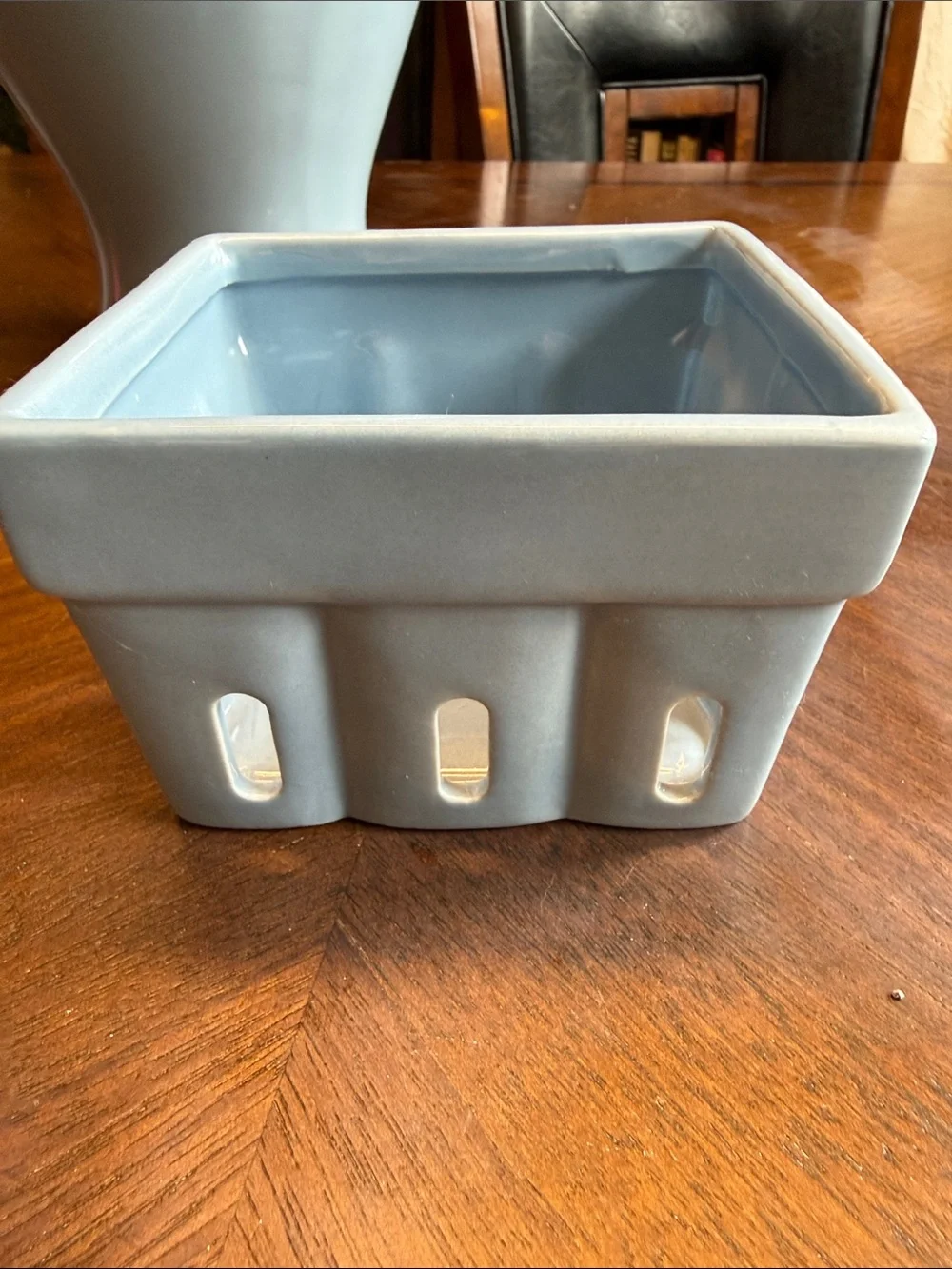 Ceramic Blue Ginger Jar and Croton Berry Dish